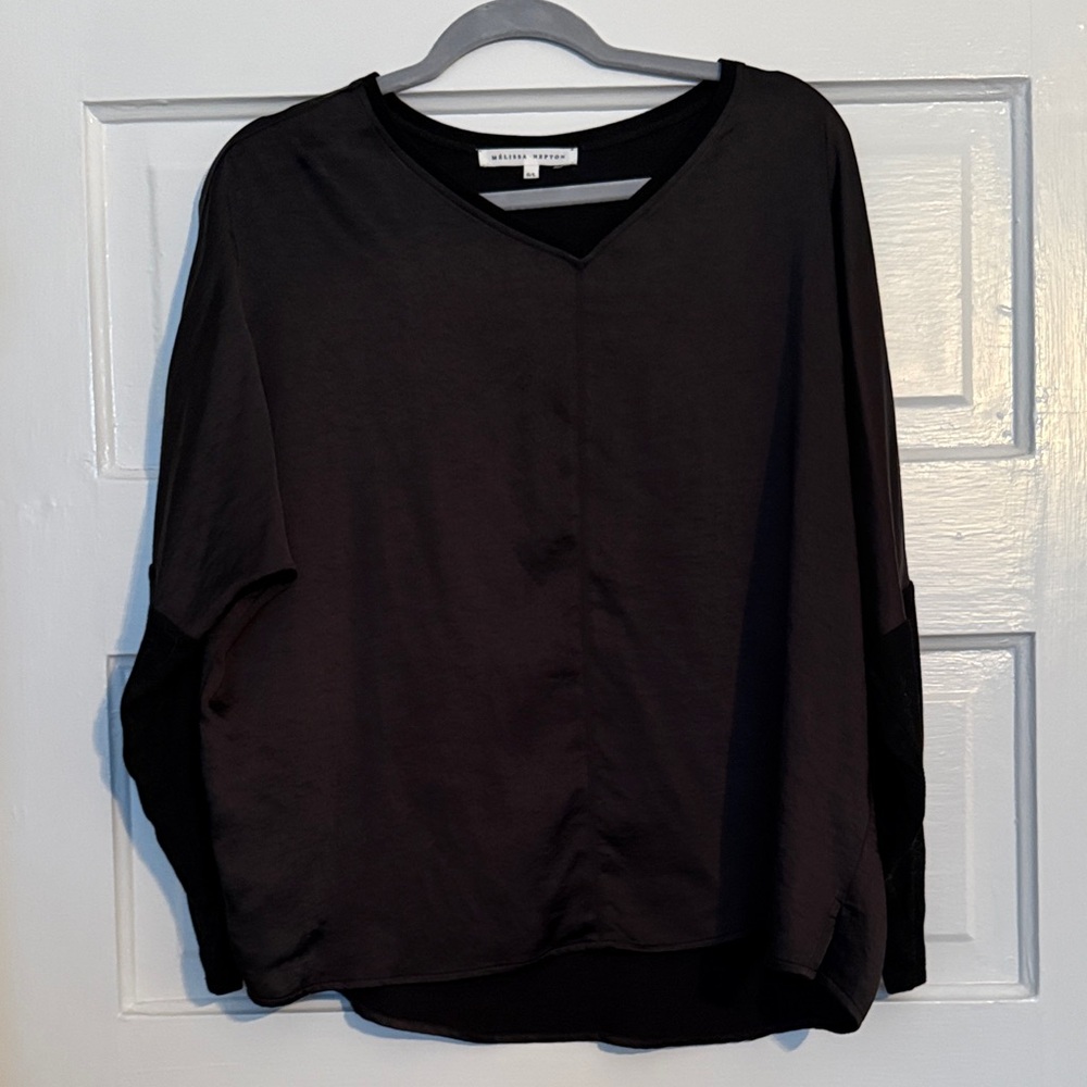 MELISSA NEPTON Black V-Neck Relaxed Blouse